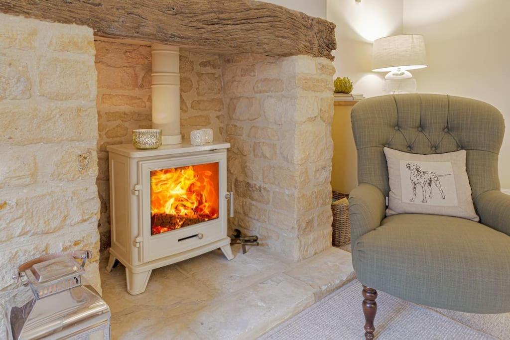 East Barn Cottage - Refurbished Barn Conversion! Weston Subedge Eksteriør billede
