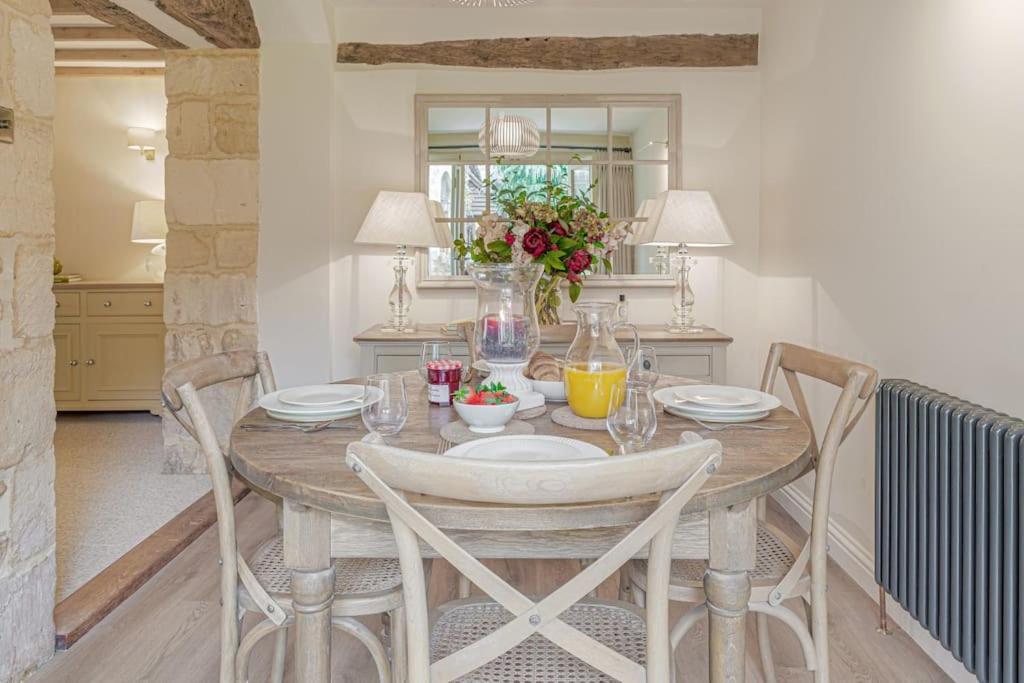 East Barn Cottage - Refurbished Barn Conversion! Weston Subedge Eksteriør billede